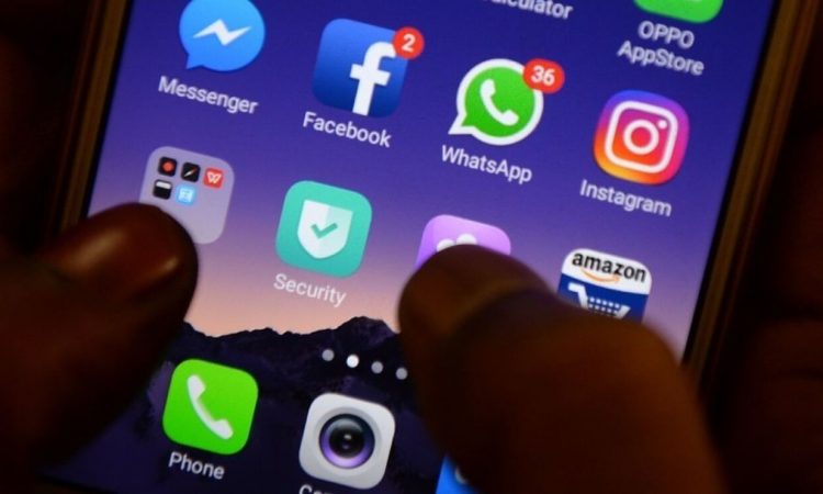Breaking: Facebook, Instagram and WhatsApp Down Globally