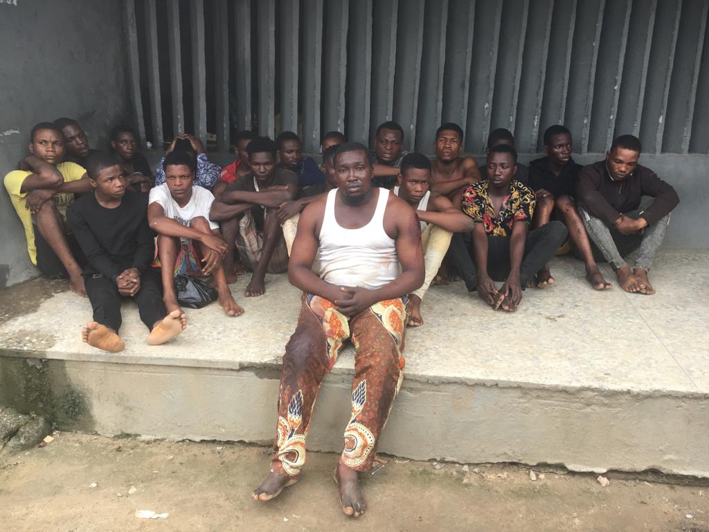 21 gang members arrested in Lagos