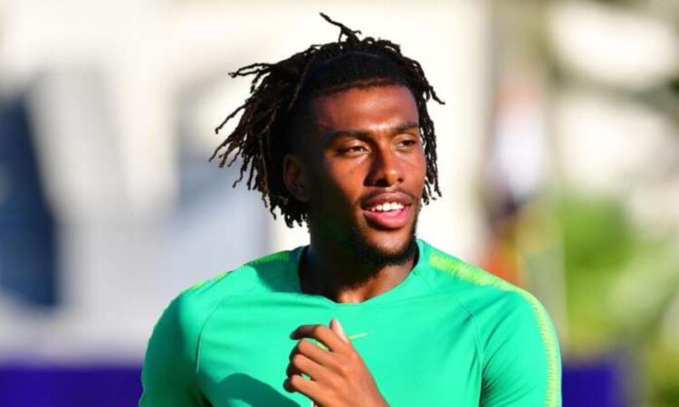 Iwobi leaves Super Eagles camp after positive Covid-19 test