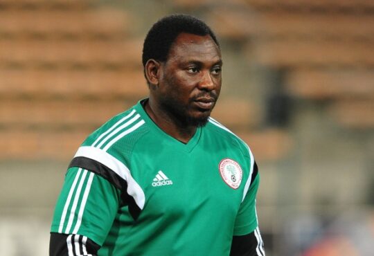 Amokachi Lambasts NFF Over $2 Million Compensation Clause In Rohr’s Contract