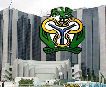 Labour backs Emefiele on CBN’s Naira valuation