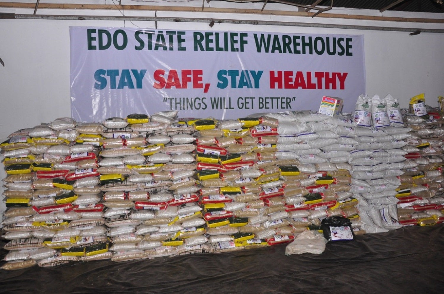 Monarch, Local Government Chairman In Edo Clash Over Distribution Of Relief Items