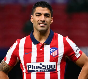 Luis Suarez in shock return to Liverpool