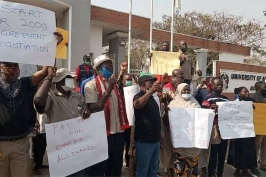 Universities senior staff association begin strike on Friday